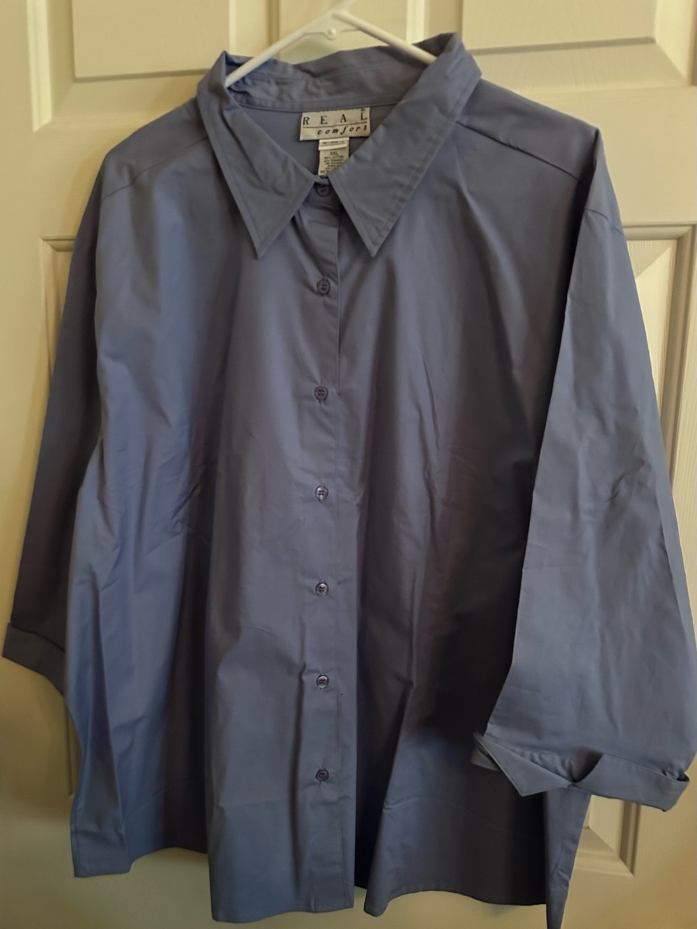 Women’s Button-Up Shirt